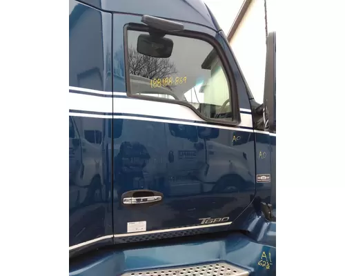 KENWORTH T680 2013-2026 DOOR ASSEMBLY, FRONT