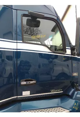 KENWORTH T680 2013-2026 DOOR ASSEMBLY, FRONT