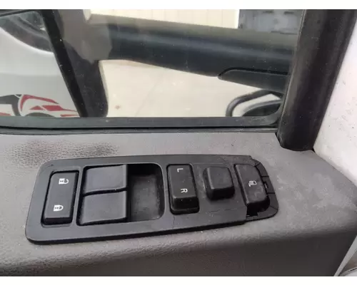 KENWORTH T680 2013-2026 DOOR ASSEMBLY, FRONT