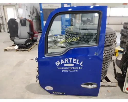 KENWORTH T680 2013-2026 DOOR ASSEMBLY, FRONT