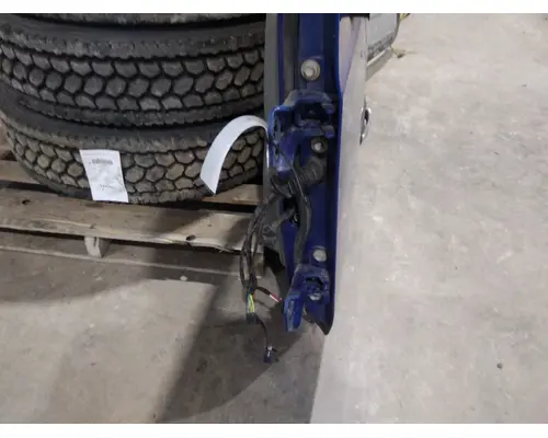 KENWORTH T680 2013-2026 DOOR ASSEMBLY, FRONT