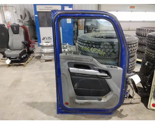 KENWORTH T680 2013-2026 DOOR ASSEMBLY, FRONT