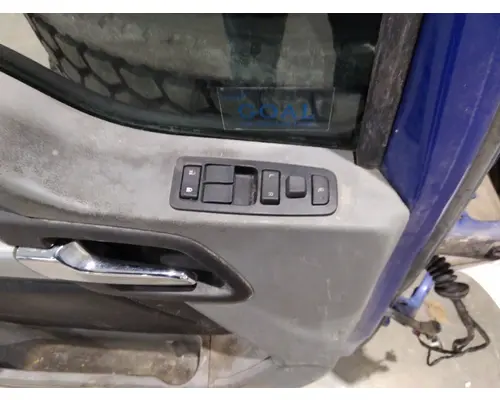 KENWORTH T680 2013-2026 DOOR ASSEMBLY, FRONT