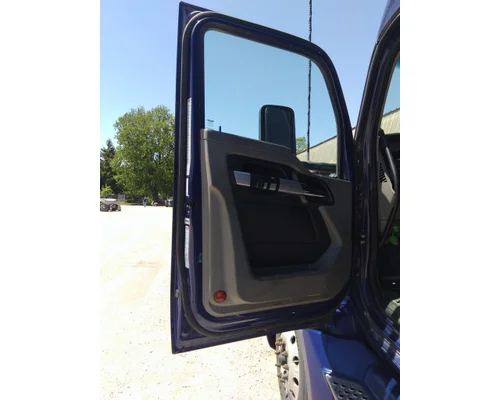 KENWORTH T680 2013-2026 DOOR ASSEMBLY, FRONT