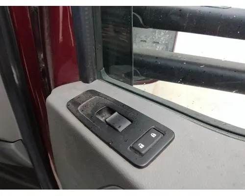 KENWORTH T680 2013-2026 DOOR ASSEMBLY, FRONT