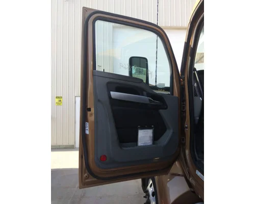 KENWORTH T680 2013-2026 DOOR ASSEMBLY, FRONT