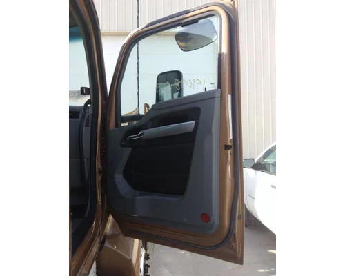 KENWORTH T680 2013-2026 DOOR ASSEMBLY, FRONT