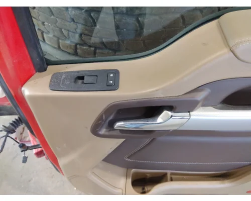 KENWORTH T680 2013-2026 DOOR ASSEMBLY, FRONT