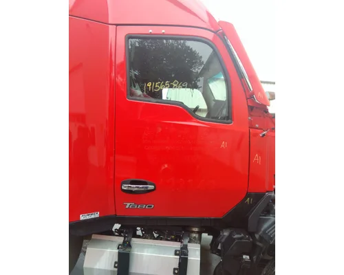 KENWORTH T680 2013-2026 DOOR ASSEMBLY, FRONT