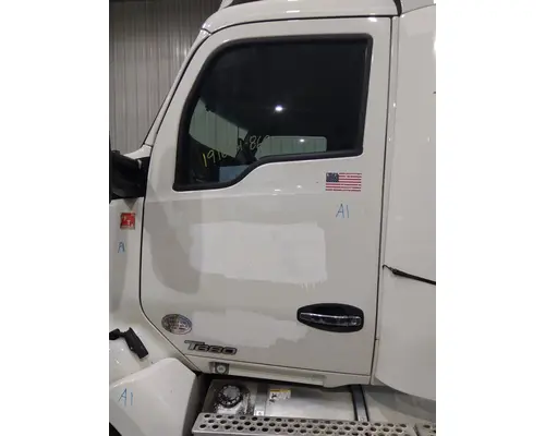 KENWORTH T680 2013-2026 DOOR ASSEMBLY, FRONT