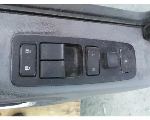KENWORTH T680 2013-2026 DOOR ASSEMBLY, FRONT