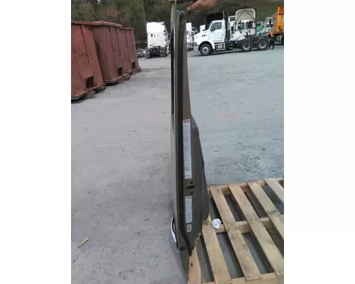 KENWORTH T680 2013-2026 DOOR ASSEMBLY, FRONT