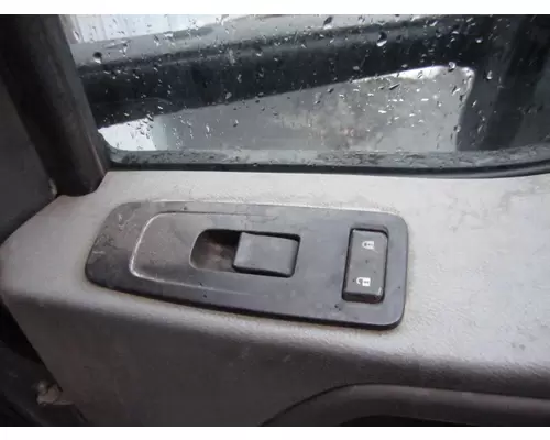 KENWORTH T680 2013-2026 DOOR ASSEMBLY, FRONT