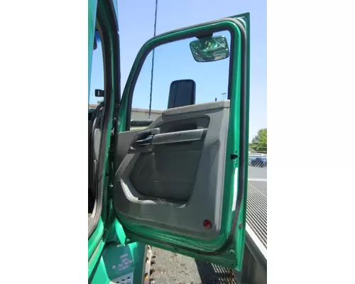KENWORTH T680 2013-2026 DOOR ASSEMBLY, FRONT