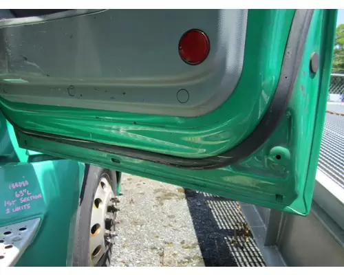 KENWORTH T680 2013-2026 DOOR ASSEMBLY, FRONT