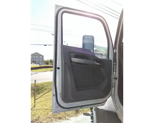 KENWORTH T680 2013-2026 DOOR ASSEMBLY, FRONT