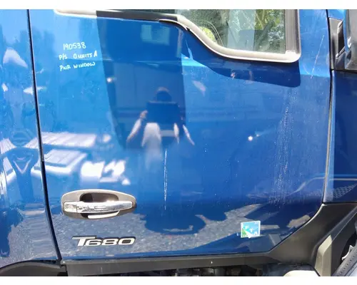 KENWORTH T680 2013-2026 DOOR ASSEMBLY, FRONT