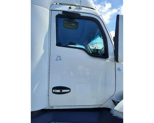 KENWORTH T680 2013-2026 DOOR ASSEMBLY, FRONT