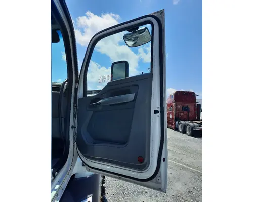 KENWORTH T680 2013-2026 DOOR ASSEMBLY, FRONT