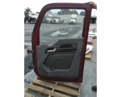 KENWORTH T680 2013-2026 DOOR ASSEMBLY, FRONT