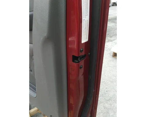 KENWORTH T680 2013-2026 DOOR ASSEMBLY, FRONT