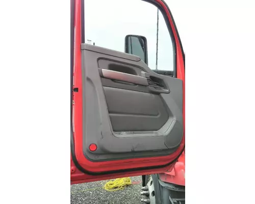 KENWORTH T680 2013-2026 DOOR ASSEMBLY, FRONT