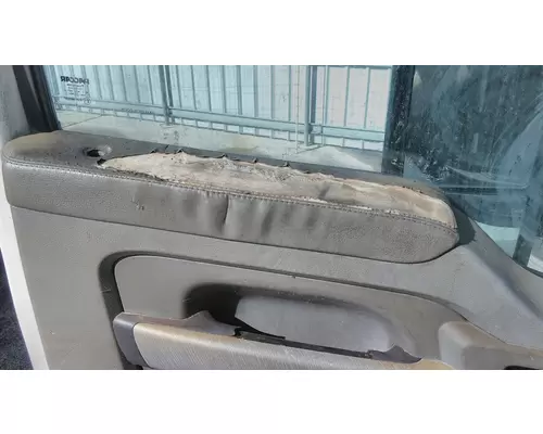KENWORTH T680 2013-2026 DOOR ASSEMBLY, FRONT