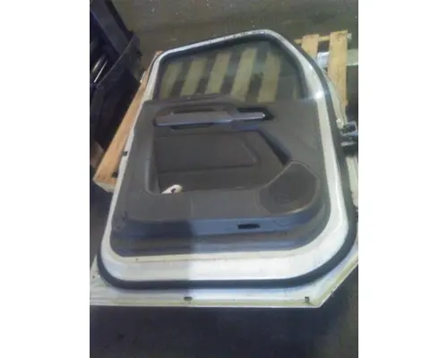 KENWORTH T680 2013-2026 DOOR ASSEMBLY, FRONT
