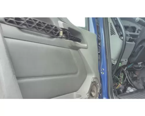 KENWORTH T680 2013-2026 DOOR ASSEMBLY, FRONT