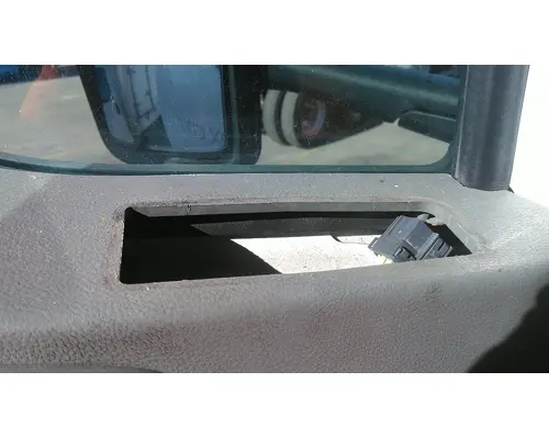 KENWORTH T680 2013-2026 DOOR ASSEMBLY, FRONT