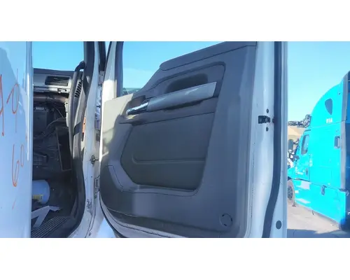 KENWORTH T680 2013-2026 DOOR ASSEMBLY, FRONT