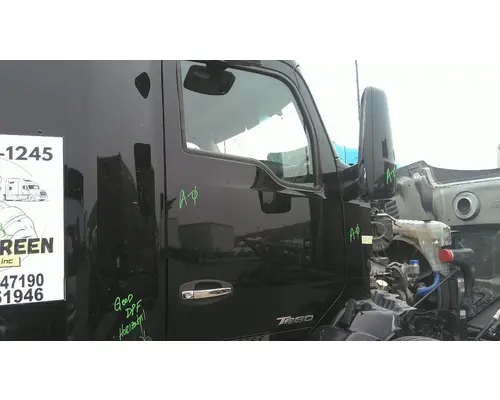 KENWORTH T680 2013-2026 DOOR ASSEMBLY, FRONT