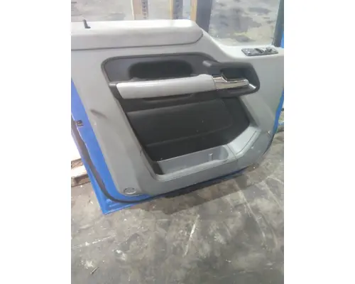 KENWORTH T680 2013-2026 DOOR ASSEMBLY, FRONT