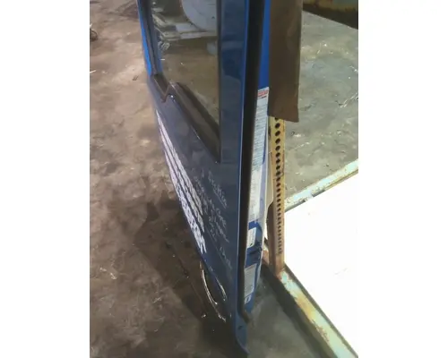 KENWORTH T680 2013-2026 DOOR ASSEMBLY, FRONT