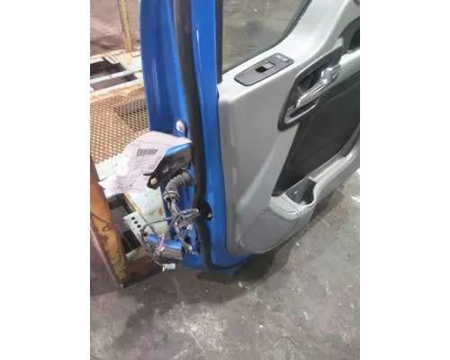 KENWORTH T680 2013-2026 DOOR ASSEMBLY, FRONT