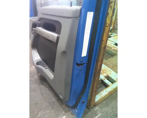KENWORTH T680 2013-2026 DOOR ASSEMBLY, FRONT