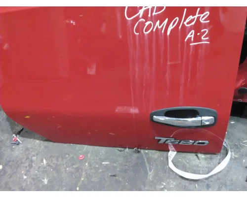 KENWORTH T680 2013-2026 DOOR ASSEMBLY, FRONT