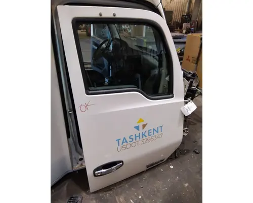 KENWORTH T680 2013-2026 DOOR ASSEMBLY, FRONT