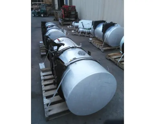 KENWORTH T680 2021-2026 FUEL TANK