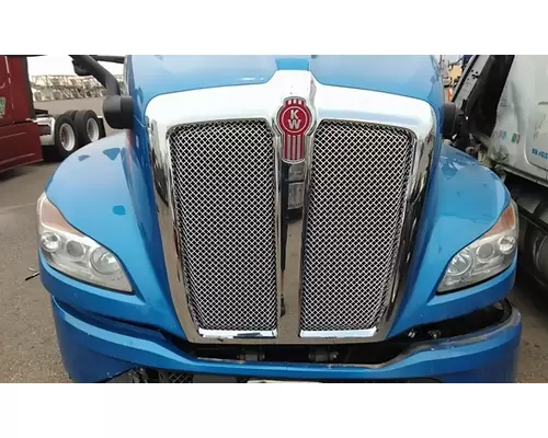 KENWORTH T680 2022-2025 GRILLE