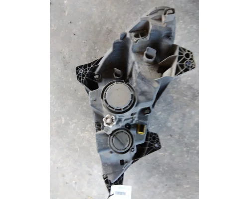 KENWORTH T680 2022-2025 HEADLAMP ASSEMBLY
