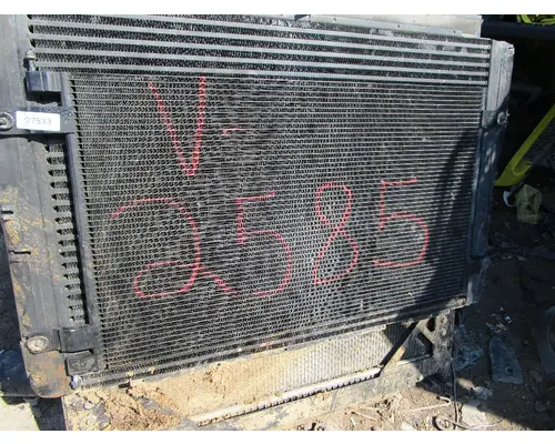 KENWORTH T680_40702 AC Condenser