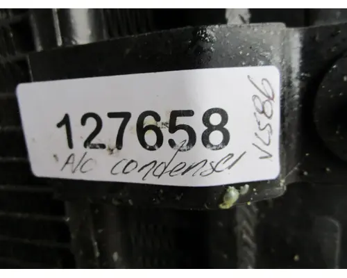 KENWORTH T680_40702 AC Condenser