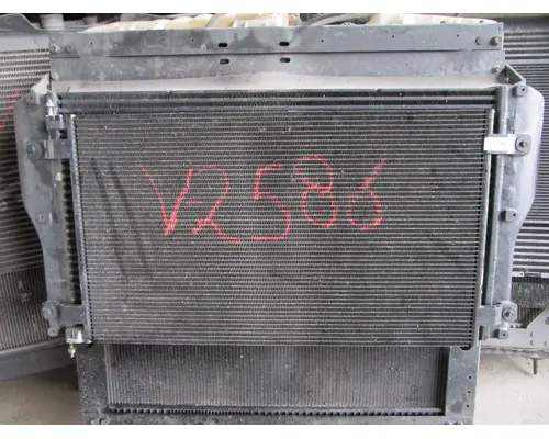 KENWORTH T680_40702 AC Condenser