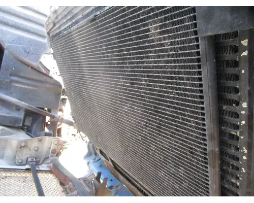 KENWORTH T680_40702 AC Condenser