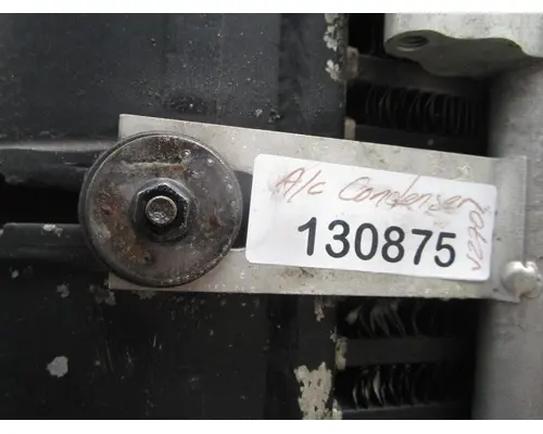 KENWORTH T680_40702 AC Condenser