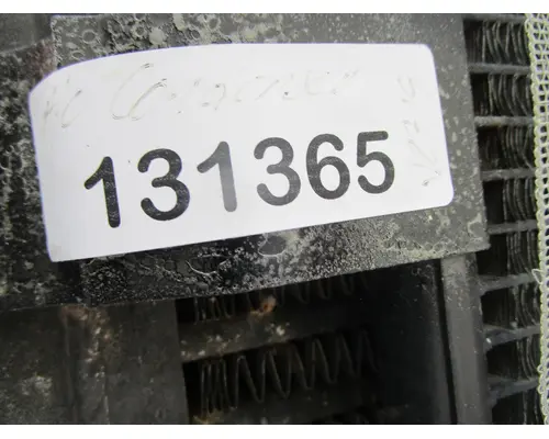 KENWORTH T680_40702 AC Condenser