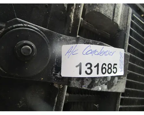KENWORTH T680_40702 AC Condenser