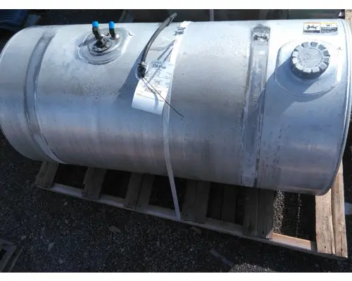 KENWORTH T680 GEN 1 FUEL TANK