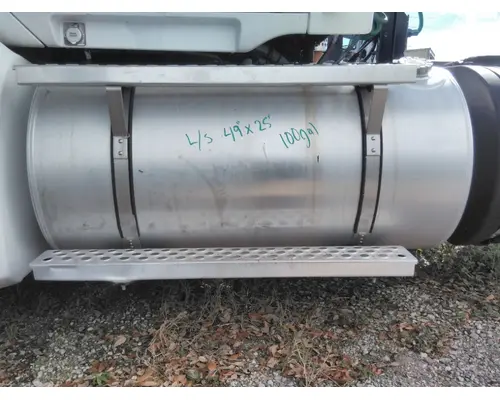 KENWORTH T680 GEN 1 FUEL TANK